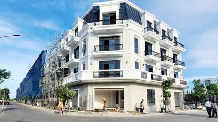 Tuyệt Phẩm nhà Phố Biển Bình Sơn Khánh Hòa giá từ 19.9 triệu/m2