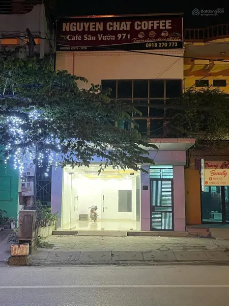 Chính chủ bán nhà 3 tầng đường Cách Mạng Tháng 8 - vị trí đắc địa, thuận lợi kinh doanh