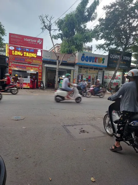 Nhà mặt tiền Kinh doanh đa ngành nghề gần bv Lê Văn Thịnh,giá 10,7 tỷ Vui lòng liên hệ 0906227839 Mrs Vân để xem nhà