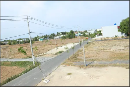 Bán đất đầu tư xây nhà và kinh doanh lâu dài