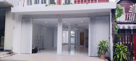 CHO THUÊ MẶT BẰNG MẶT TIỀN ĐÀO DUY TỪ, P4