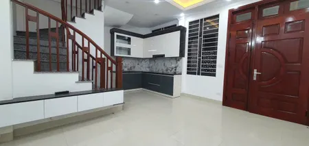 Bát Khối – Ngay Ô Tô Dừng Đỗ Cách 20m – 5 tầng – Hơn 4 tỷ