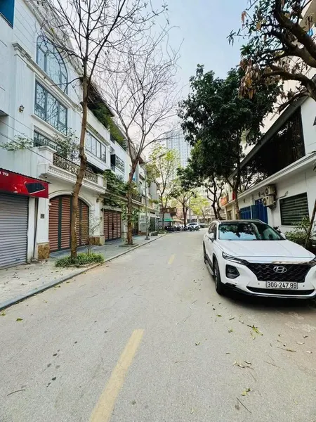 NHÀ PHÂN LÔ PHỐ HẠ YÊN QUYẾT, YÊN HÒA - 70M² x 5 TẦNG - Ô TÔ TRÁNH - KINH DOANH - GIÁ 23.9 TỶ