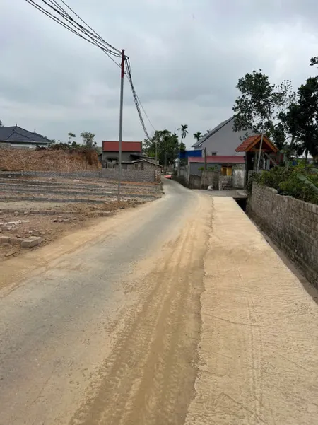 Bán 1 lô giá công nhân tại xã liên khê Thủy Nguyên dt 85m ngang 4. Giá chỉ 4xxtr lh ngay 0382341632 em Liên chuyên viên chăm sóc khách hàng