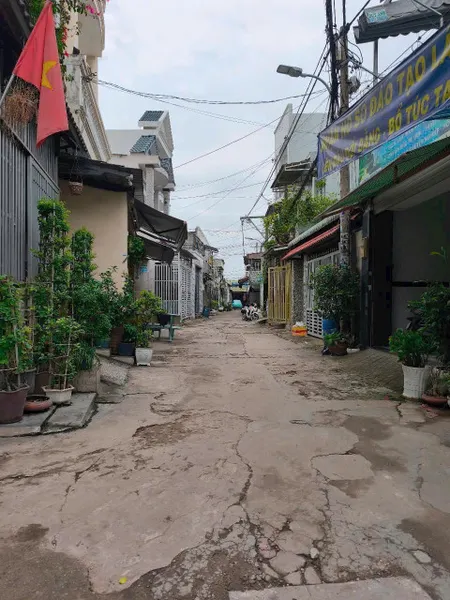 BÁN NHÀ 2 TẦNG ĐÚC – BÙI VĂN NGỮ, Q12 – SÁT CHỢ, GIÁ CHỈ 4.95 TỶ!!!