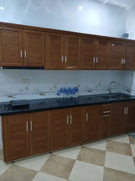 Cho thuê nhà riêng nguyên căn Phố Yên Hoà, 5 tầng x 39m2, 3 ngủ, KD onl, văn phòng, ở gđ