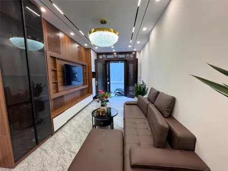 BÁN NHÀ Vũ Xuân Thiều 50m, 4 tầng,mặt ngõ thông,gần dg ôtô tránh đỗ,full nội thất,giá 8.x tỷ