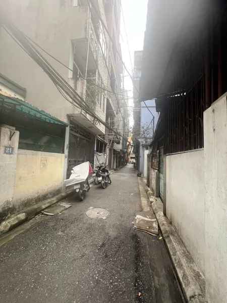Bán nhà c4 trung tâm Việt Hưng 48m x 4m oto thông, hơn 8 tỷ còn tl. LH 0936123469