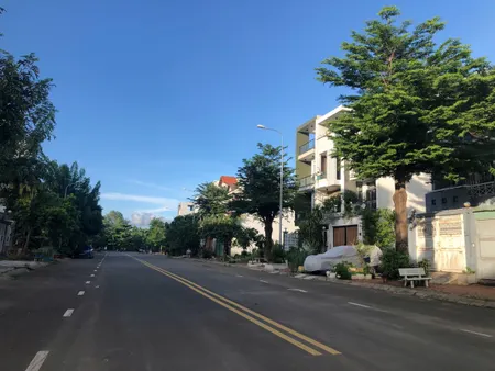 "Bán nền biệt thư đối diện công viên 3000m2 KDC nam long kiến á phường phước long B QUẬN 9