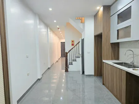 PL YÊN LÃNG - 5 TẦNG THANG MÁY DT 53m2 5 tầng Mặt tiền 3.5m Giá 15.5 tỷ