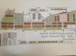 Khu Dân Cư Hiện Hữu, Cách Quốc Lộ 18 Chỉ 200m. Bán lô đất đẹp tại KĐT Kim Sơn nơi đang phát triển mạnh mẽ bậc nhất Đông Triều. Cách quốc lộ chỉ vài bước chân, giao thông kết nối thuận tiện. Diện tích: 190m², vuông vắn, nở hậu. Gần trường học, siêu thị, ti
