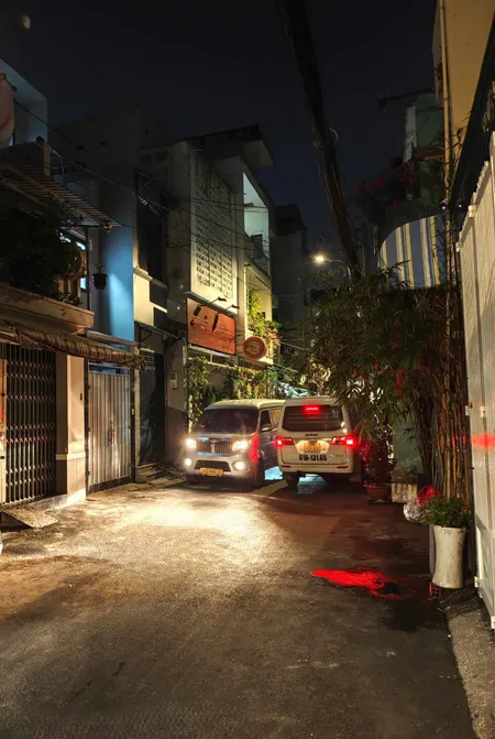 🏡 Hẻm Xe Tải quay đầu Đường 3/2 – với 40m2 - 5 tầng, 8 phòng, 5 wc, hẻm xe tải thông Điện Biên Phủ, cách mặt tiền 50m.