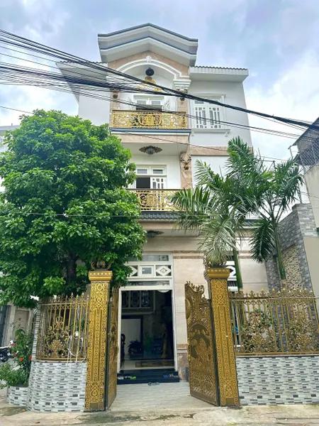 BIỆT THỰ 258m2 tại Bình Hưng Hoà giá 13,7 tỷ