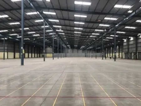 Cho thuê xưởng 12.000m2 trong KCN tại Bàu Bàng, Bình Dương. LH 0798530267