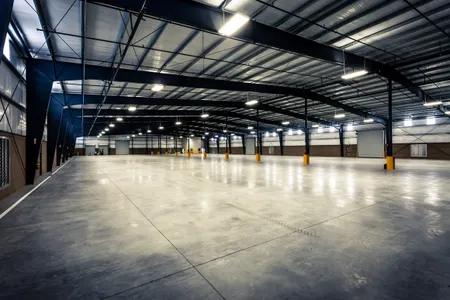 Cho thuê nhà xưởng 5.000m2 Long Nguyên Bàu Bàng. LH 0798530267