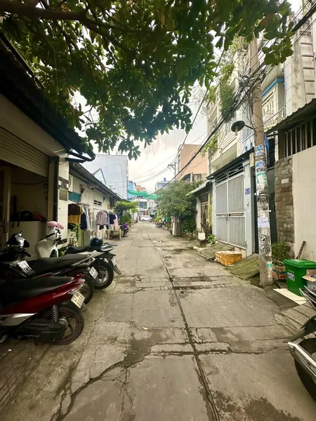 Bán nhà 4 tầng HXH LK 1-6 Bình Tân