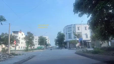 Bán đất Thị Trấn Gia Bình, Bắc Ninh. 110 m2 * mt 4,5m * 3,68 tỷ. ô tô tránh.