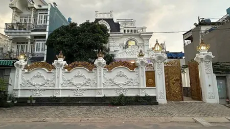 BÁN DINH THỰ VIP (15x20) – MẶT TIỀN PHẠM VĂN SÁNG, BÀ ĐIỂM, HÓC MÔN