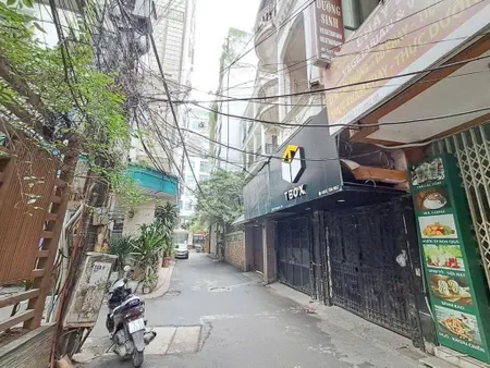 PHÂN LÔ - Ô TÔ TRÁNH - 50M RA PHỐ, GẦN MẶT HỒ - THÔNG TỨ TUNG - Ô CHỜ THANG MÁY - KINH DOANH