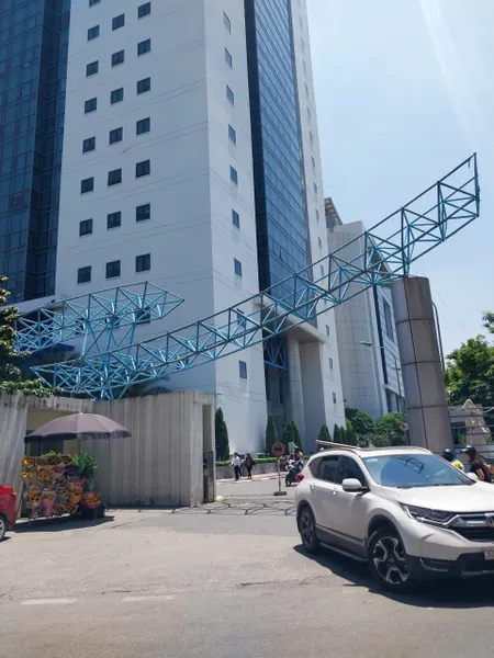 NHÀ ĐẸP -  MẶT PHỐ VỌNG ]  KINH DOANH đắc địa gần ĐH KTQD NEU 38m 5T chỉ 11.32
