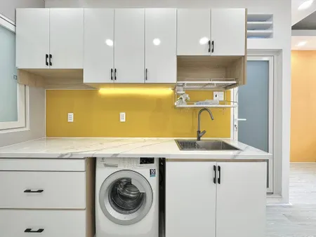 CCMN ĐỨC DIỄN 48M2X6 TẦNG, THANG MÁY, 9 PHÒNG KK, Ô TÔ GẦN,LÔ GÓC,8.9 TỶ