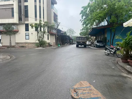 Phù Khê, 4,5 tỷ, 90m2, đẹp, nhiều tiện ích

Khu đô thị mới Phù Khê, đang chờ đón chủ nhân mới với lô đất siêu đẹp này.

- Diện tích 90m2, mặt tiền 5m,