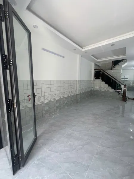NHÀ MỚI Ở NGAY BÌNH ĐÔNG - QUẬN 8 -  88.6M2 - 2 TẦNG - GIÁ CHỈ 4.68 TỶ.