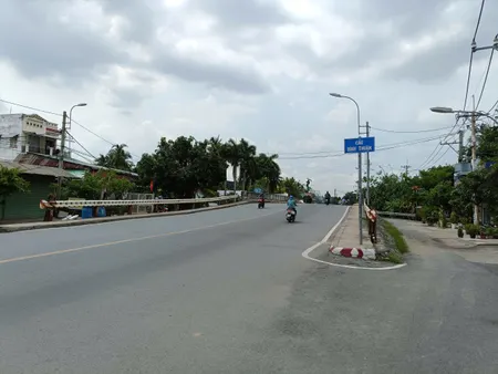 Bán đất mặt tiền kênh Bình Thuận, xã Bình Mỹ, Củ Chi, 198m², 7x30m, gần sông Sài Gòn thích hợp ở nghỉ dưỡng