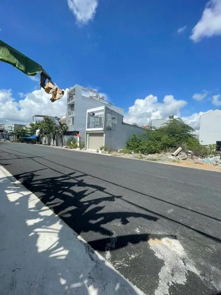 Bán đất 96.3m², Lê Văn Lương, 3.8 tỷ tại Xã Nhơn Đức, đường rộng 20m