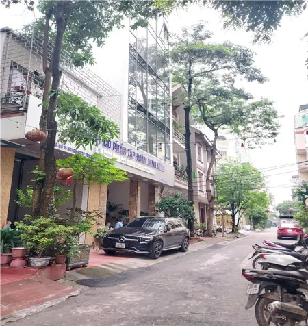 CHÍNH CHỦ NHỜ BÁN MIẾNG ĐẤT  KHU Phân Lô X2B Tam Trinh - VỈA HÈ Ô TÔ TRÁNH - 54m. View hồ vườn hoa. Chỉ hơn 13 tỷ