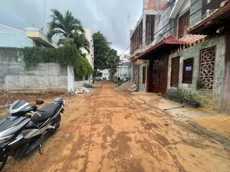 BÁN ĐẤT HẺM 112 Nguyễn Tri Phương