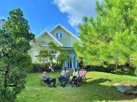 BÁN BIỆT THỰ VILLA SÂN VƯỜN 580M2 VẠN HẠNH PHƯỜNG 8 ĐÀ LẠT