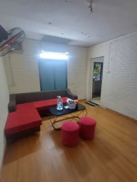 Bán căn hộ tập thể Thành Công, Ba Đình, 80m2, 3 ngủ, gần phố, gần hồ