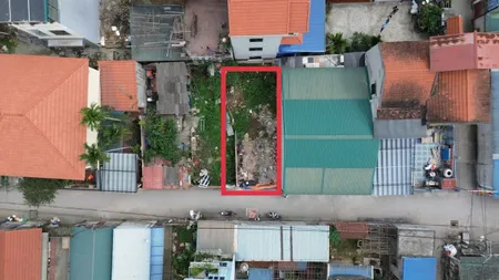 cc gửi bán 70m full  đất phường chúc sơn đường ô tô thông