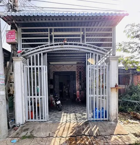 Nhà Nguyễn Cửu Phú cần bán cấp