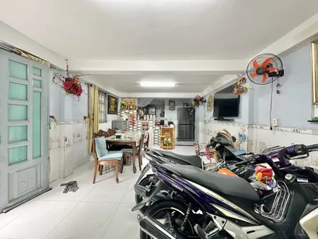 Bán nhà 3 tầng ngay lê văn Quới  Phường Bình Hưng Hoà A Quận Bình Tân