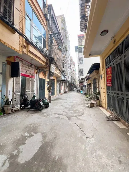 BÁN NHÀ MẶT PHỐ KINH DOANH THANG MÂY Chiến Thắng 64/70m2  5 tầng  4m  26.8 tỷ Hà Đông Hà Nội