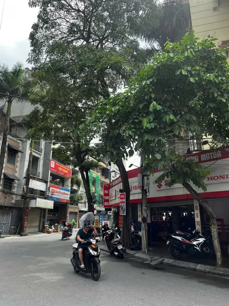 Bán nhà phố Đỗ Quang, hiếm, ô tô tránh, vỉa hè KD, nhỉnh 19 tỷ