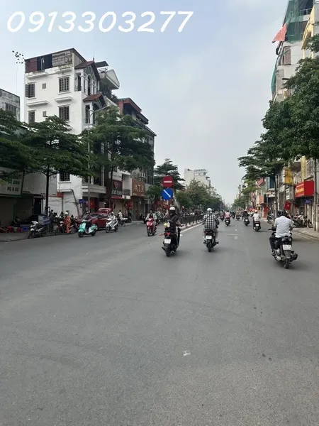 NHÀ 7 TẦNG THANG MÁY - TRUNG TÂM QUẬN ĐỐNG ĐA - 40M²– Ô TÔ LESUX TRÁNH – KINH DOANH ĐỈNH