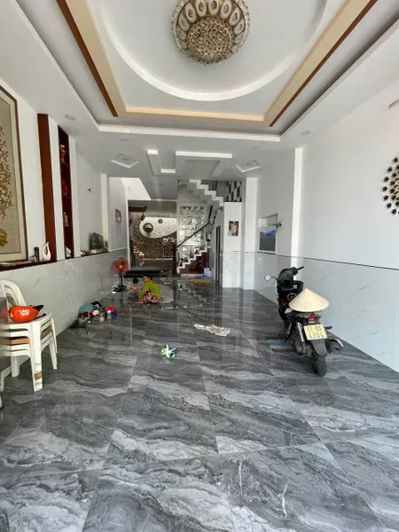 HỒNG BÀNG QUẬN 6 CÁCH THUẬN KIỀU PLAZA 4 PHÚT ĐI XE