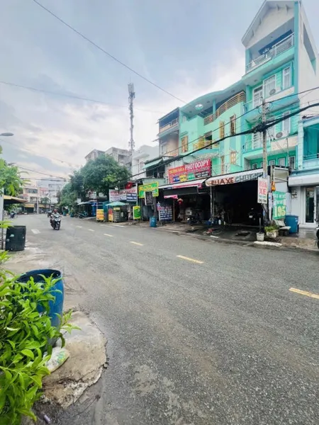 BÁN NHÀ MẶT TIỀN ĐƯỜNG 18B – BÌNH HƯNG HÒA A – BÌNH TÂN – DIỆN TÍCH KHỦNG 167M² – GIÁ 12.9TỶ – SỔ HỒNG NỞ HẬU – THÍCH HỢP Ở HOẶC KINH DOANH