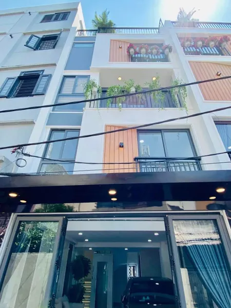[ GIẢM NGAY 100Tr ] Nhà Đoàn Văn Bơ, Q.4 Giá 2Tỷ750