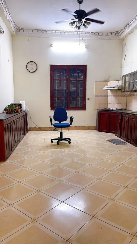 PL Ô TÔ KHUẤT DUY TIẾN - Ô TÔ Diện Tích 50m2 4 tầng mặt tiền 4.2m Giá 16 tỷ