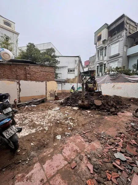 BÁN ĐẤT NGHI TÀM. TÂY HỒ. 145M2 MT 6M GIÁ 23 TỶ-K TRANH CHẤP- K QUY HOẠCH- GẦN PHỐ CỔ- ĐỐI DIỆN ĐƯỜNG THANH NIÊN-