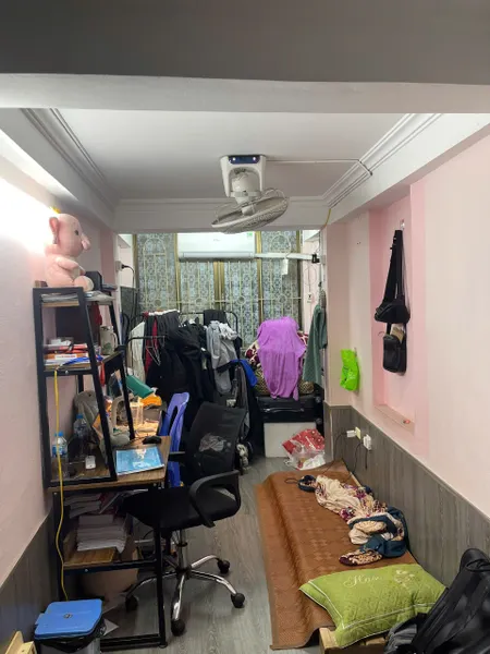 Cho thuê nhà ngõ Hàng Cháo, 5 tầng, 2 ngủ, 1 P làm việc, 6.5 Triệu VP, C.ty, ở gđ, nhóm