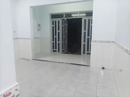 Bán nhà 2 tầng  Nguyễn Thị Tú BHHB  Quận Bình Tân