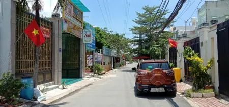 BÁN MẢNH ĐẤT LỚN 1200m2  HIẾM TẠI KDC NHÀ PHỐ CAO CẤP HAI THÀNH – CHỈ 70 TỶ