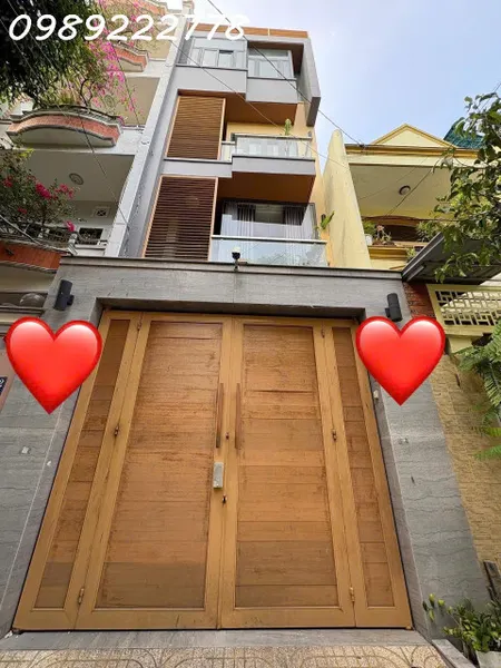 SIÊU PHẨM MẶT TIỀN KHU PHÂN LÔ - KHU VIP NGUYÊN HỒNG - MẶT TIỀN 12M TRẢI NHỰA - 4X18M - 4 TẦNG - 5PN MASTER - 6WC - TẶNG HẾT NỘI THẤT CAO CẤP - SỔ ĐẸP NHƯ HOA HẬU - HƯỚNG ĐÔNG NAM
