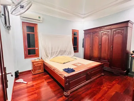 PL NGHĨA ĐÔ - OTO TRÁNH GARA OTO - 2 THOÁNG DT 56m2 5 tầng MT 4.4m Giá 27.6 tỷ