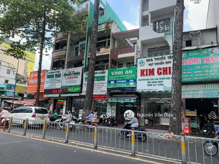 * NHỈNH 18 TỶ - MTKD NGUYỄN CHÍ THANH  BV Chợ Rẫy 4Tầng(3.9X10m) Sổ Vuông